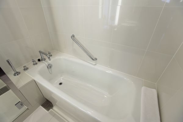 Bathtub Repair in Woodinville