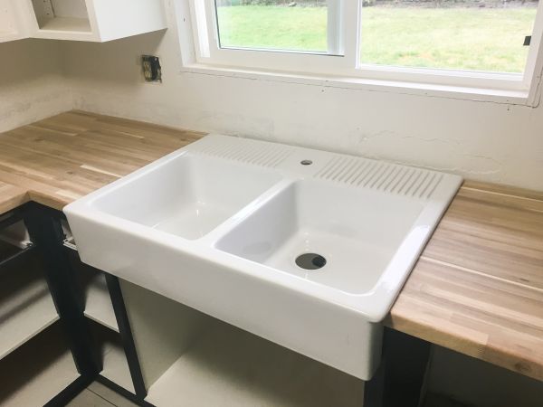 Cost of Chipped Sink Repair in Woodinville